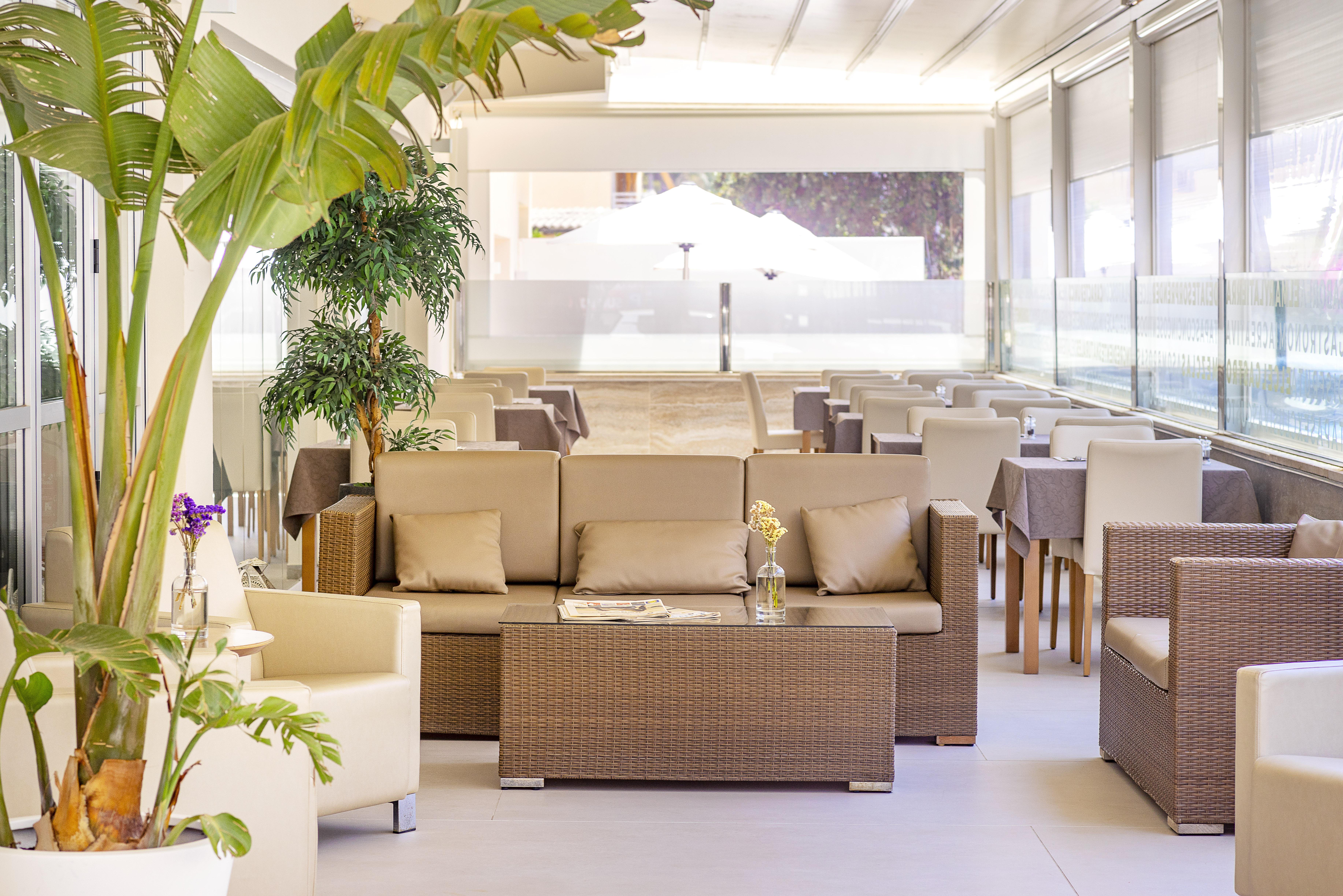 Hotel The Sky - Adults Only Cala Ratjada  Exterior photo