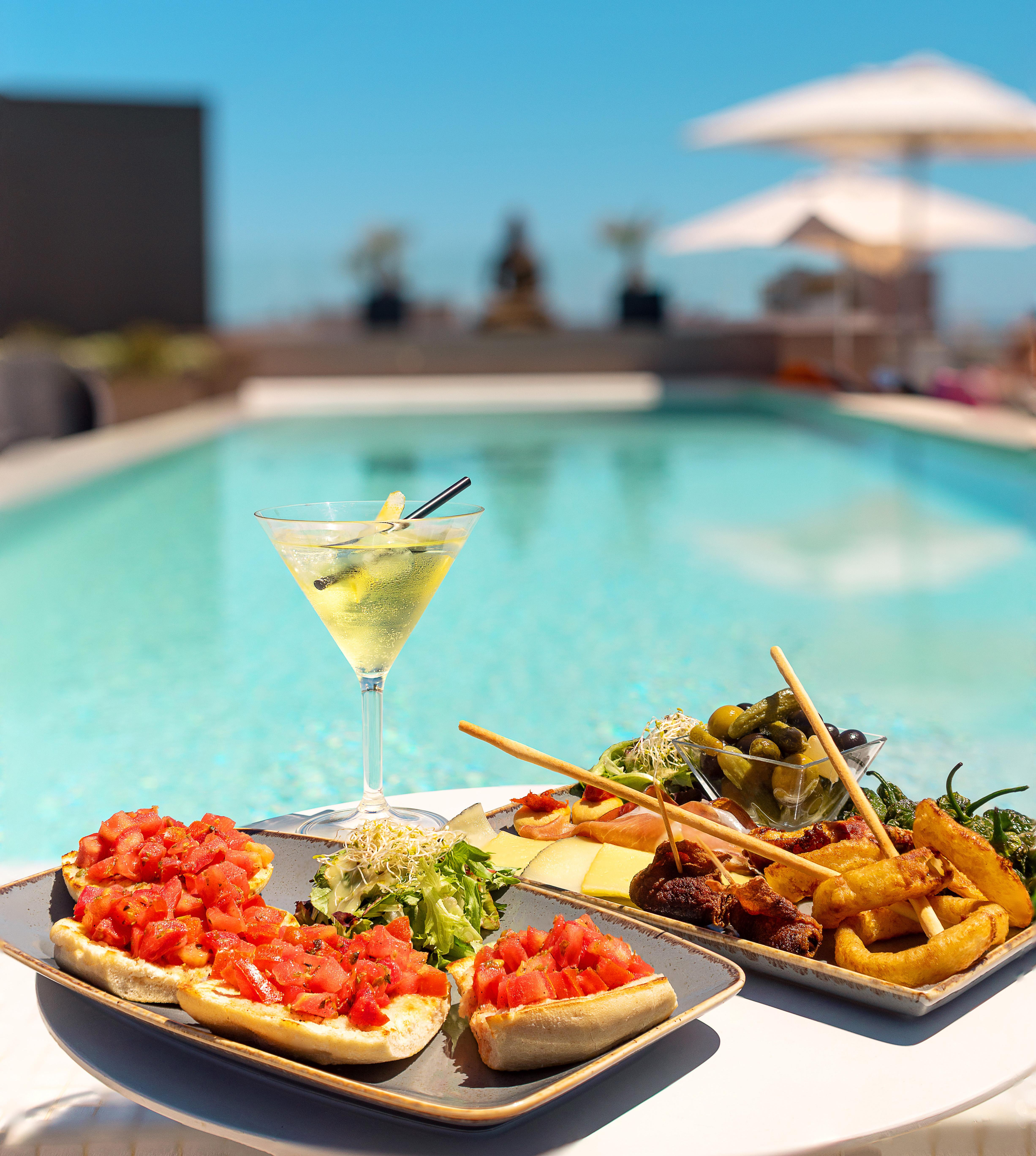 Hotel The Sky - Adults Only Cala Ratjada  Exterior photo